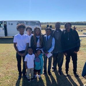 Meet your Posher, Darriel